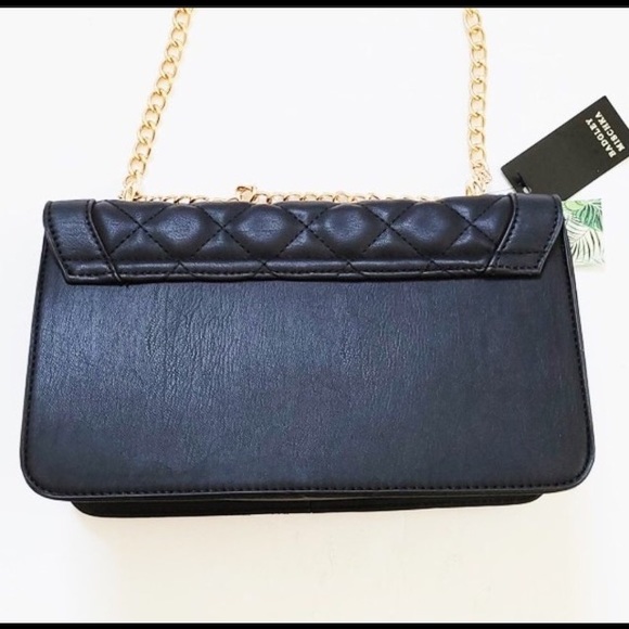 Badgley Mischka black bag cross body chain handle quilted gold studs small bag - Picture 8 of 9